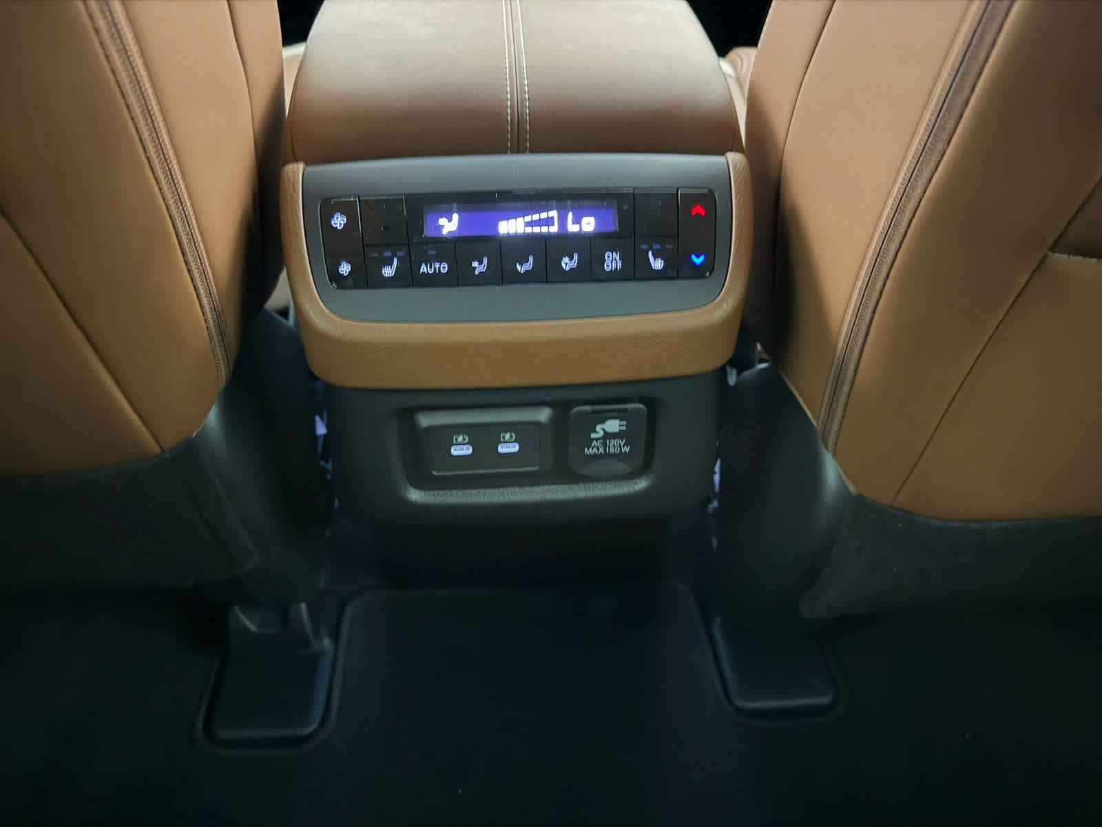New 2026 Nissan Pathfinder Platinum AWD/4WD image 22