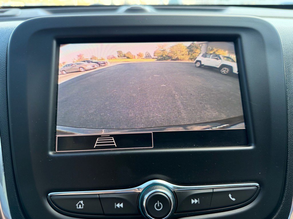 Used 2023 Chevrolet Equinox LT w/ Driver Convenience Package image 28