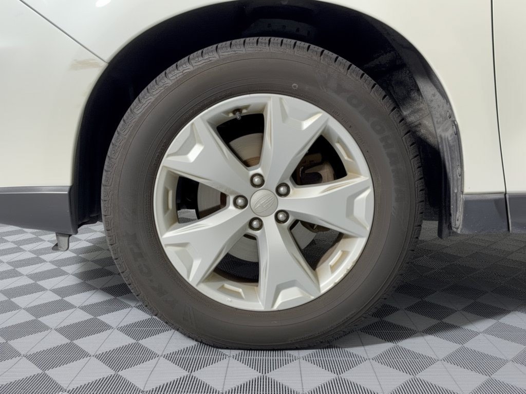Used 2015 Subaru Forester 2.5i Limited w/ Popular Package #2 AWD/4WD image 13