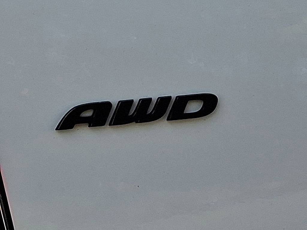 Used 2023 Chrysler 300 Touring L w/ Popular Equipment Group image 31