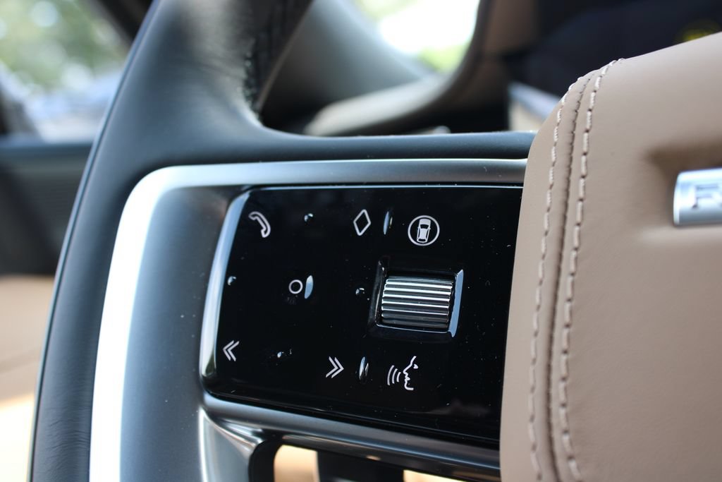 New 2026 Land Rover Range Rover SE AWD/4WD image 18
