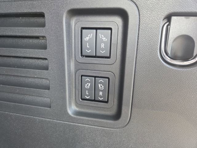 New 2026 Buick Enclave Preferred w/ Power Package image 18