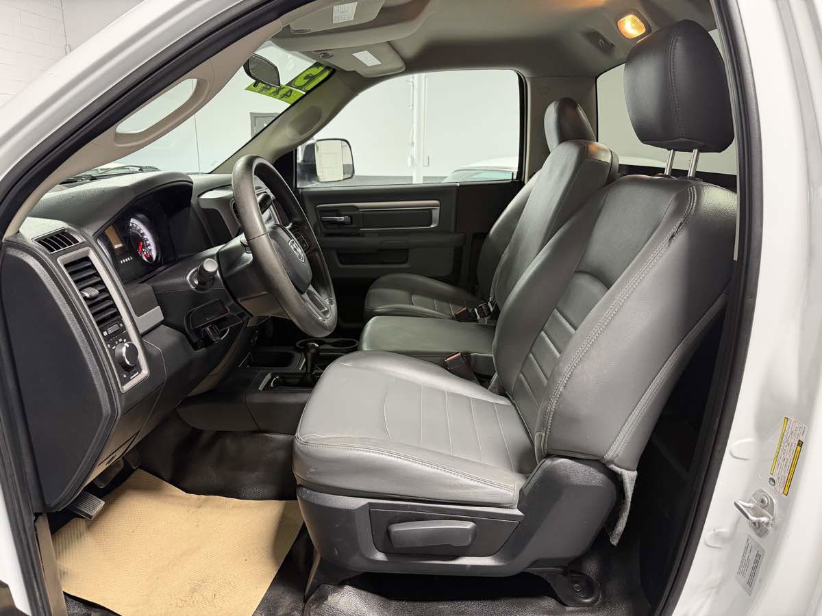 Used 2015 RAM 3500 Tradesman w/ Power & Remote Entry Group image 15