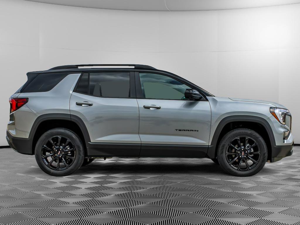 New 2027 GMC Terrain Elevation w/ Elevation Premium Package AWD/4WD image 2