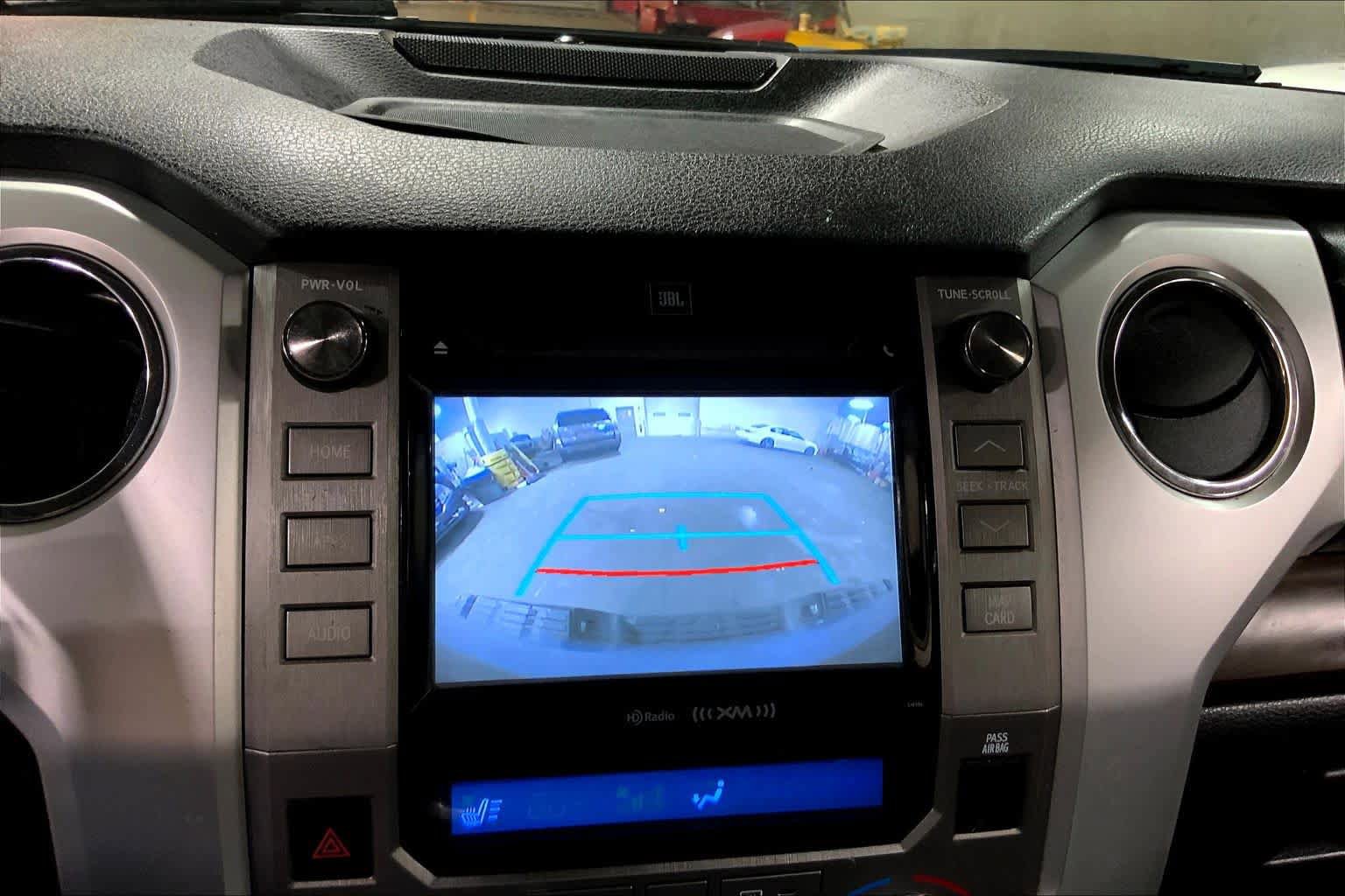 Used 2019 Toyota Tundra Limited w/ Limited Premium Package AWD/4WD image 27