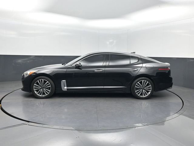 Used 2019 Kia Stinger RWD image 2