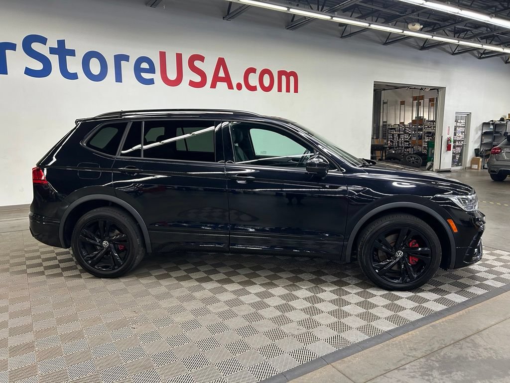 Used 2023 Volkswagen Tiguan SE R-Line AWD/4WD image 8