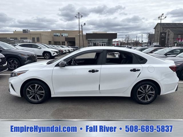 Used 2024 Kia Forte LXS FWD image 9