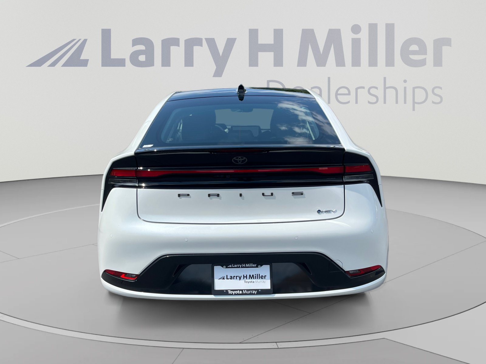 New 2026 Toyota Prius Limited FWD image 4