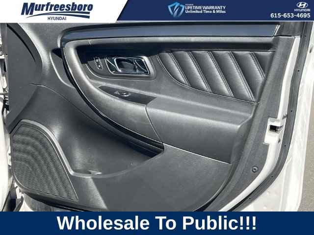 Used 2015 Ford Taurus SHO w/ Equipment Group 401A AWD/4WD image 25