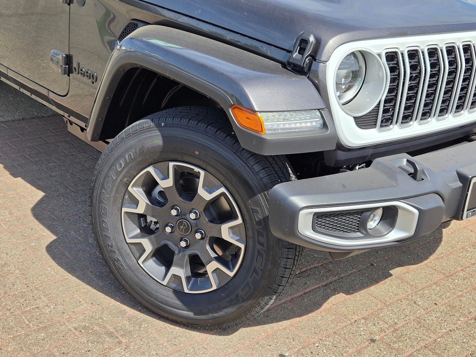 New 2026 Jeep Gladiator Mojave AWD/4WD image 7