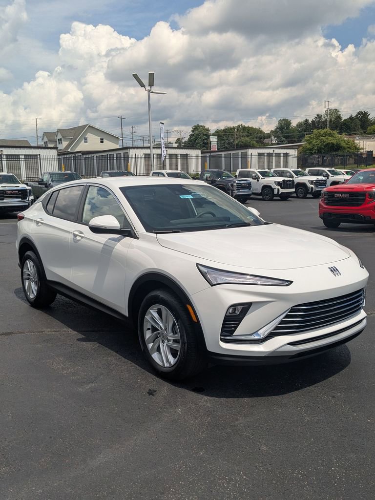 New 2025 Buick Envista Preferred image 3