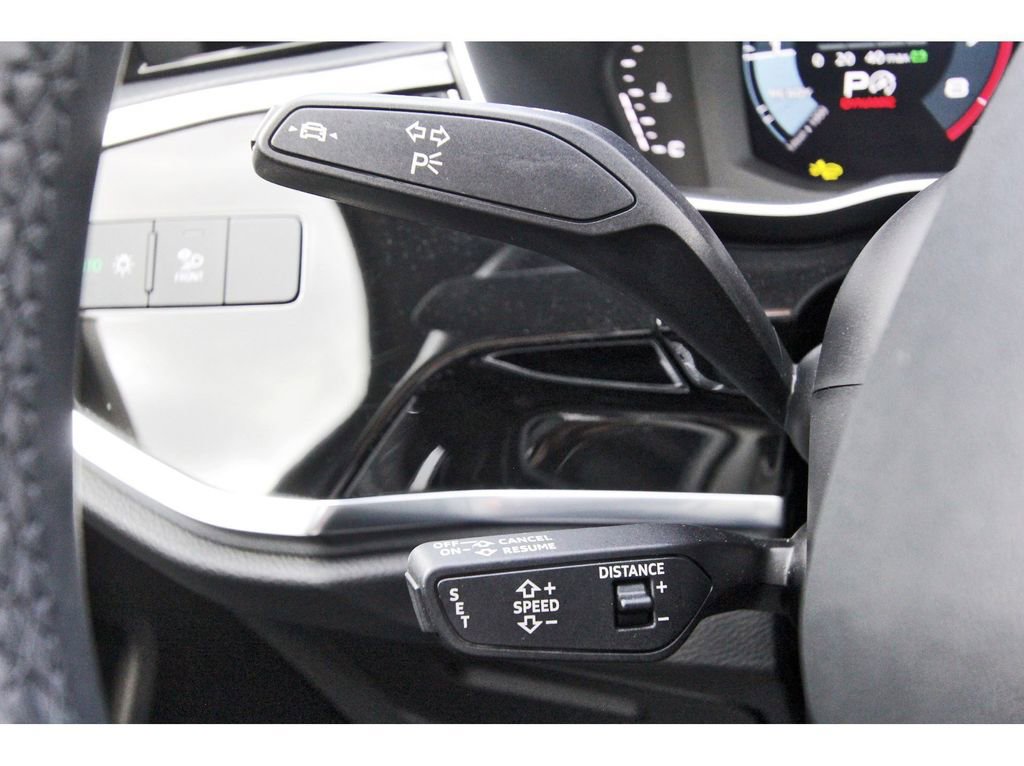 Used 2025 Audi Q3 2.0T Premium AWD/4WD image 21