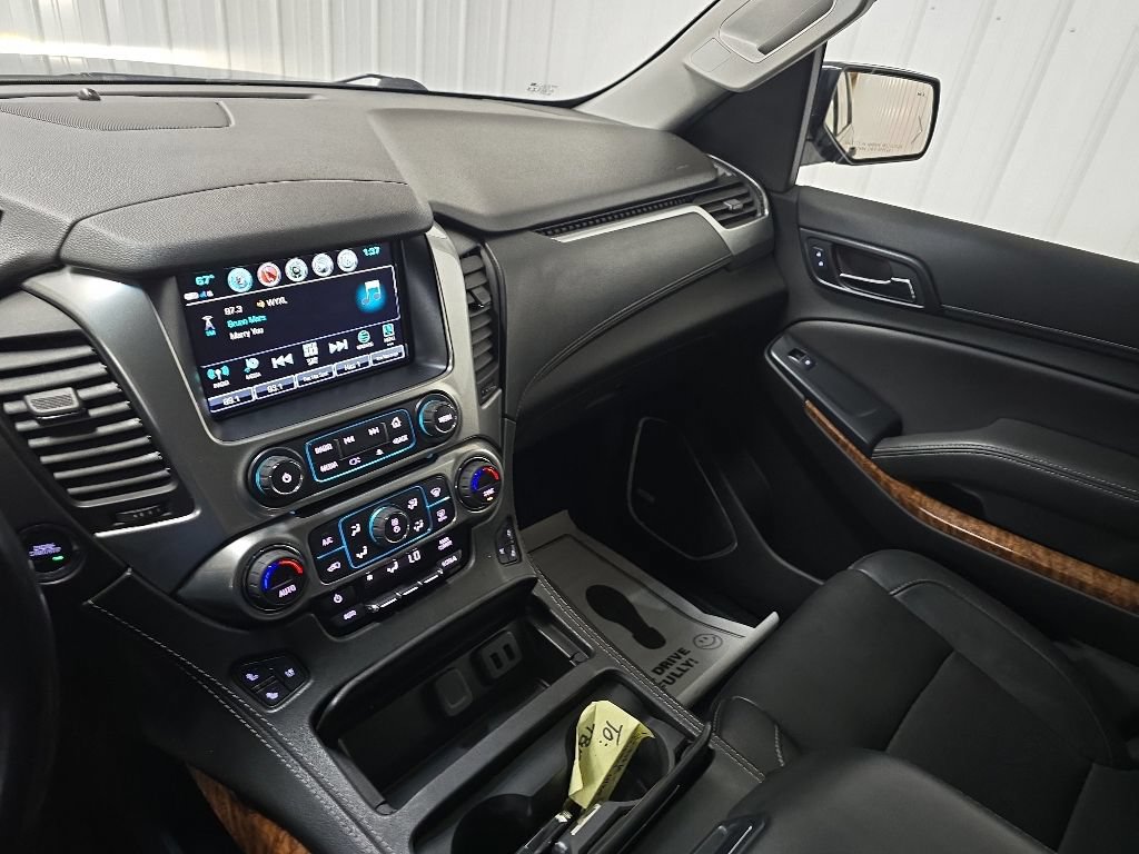 Used 2018 Chevrolet Tahoe Premier AWD/4WD image 28