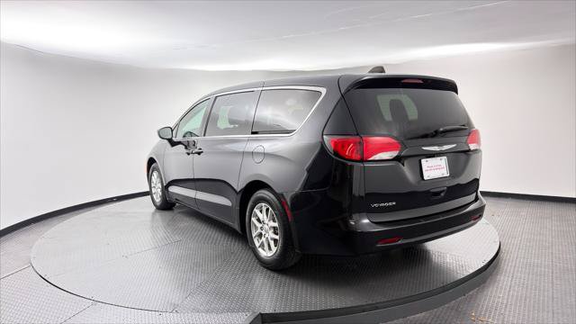 Used 2023 Chrysler Voyager LX FWD image 6