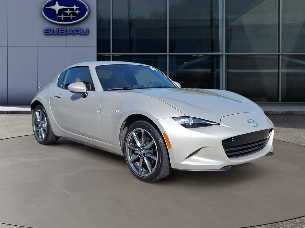 Used 2022 MAZDA MX-5 Miata RF Grand Touring RWD image 4