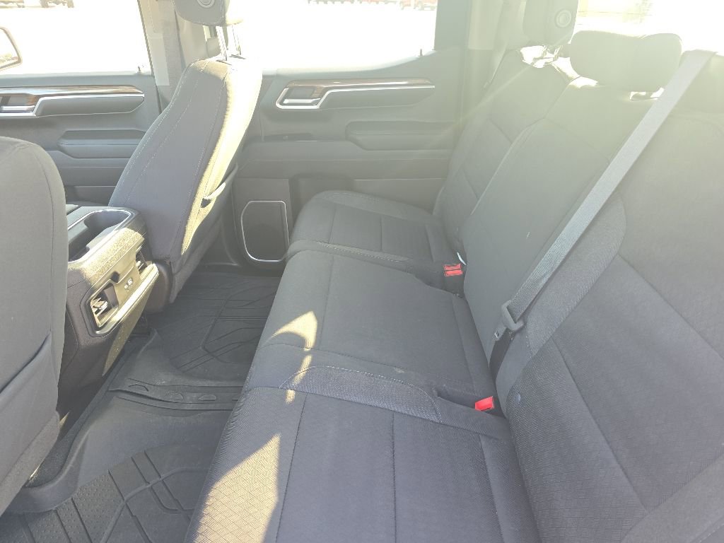 Used 2022 Chevrolet Silverado 1500 LT RWD image 10