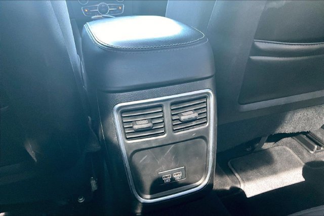 Used 2019 Dodge Charger R/T RWD image 10