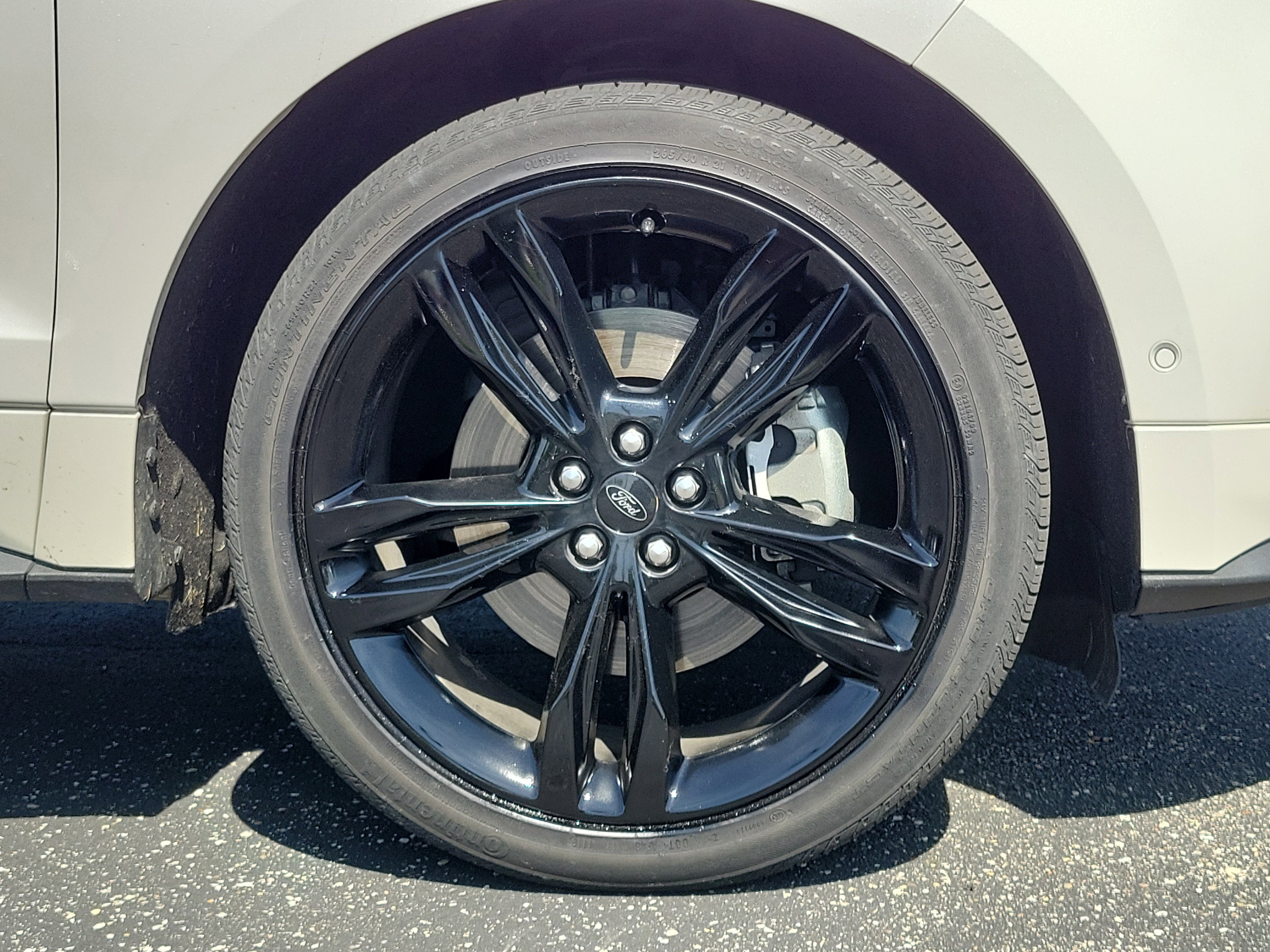 Used 2019 Ford Edge ST w/ Equipment Group 401A AWD/4WD image 5