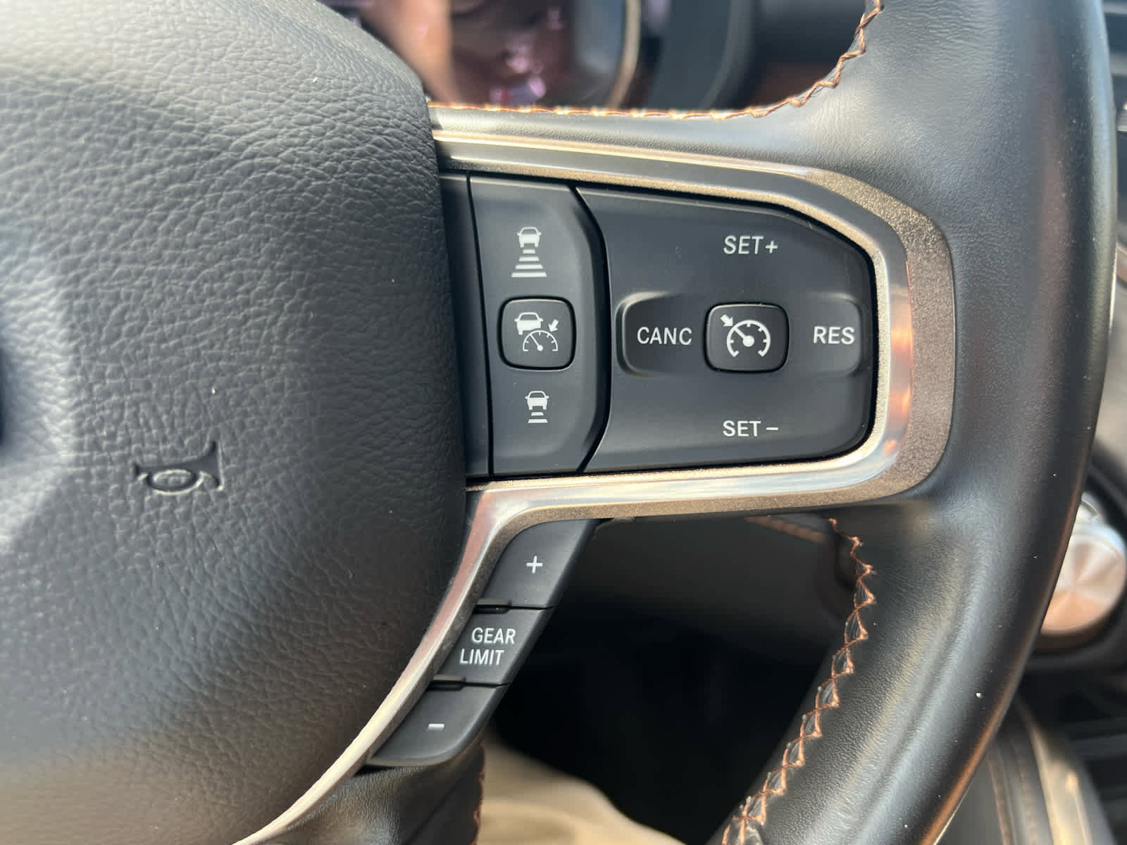 Used 2023 RAM 1500 Limited image 19