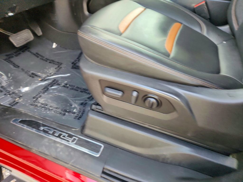 Used 2021 GMC Sierra 1500 AT4 image 11