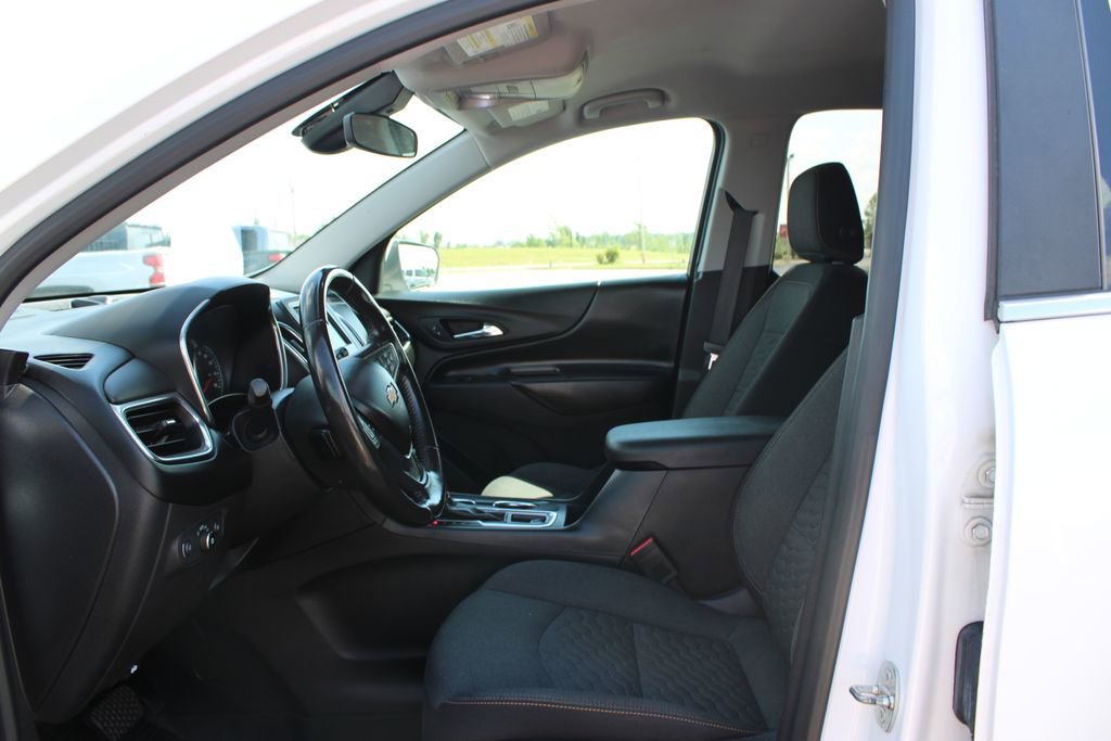 Used 2021 Chevrolet Equinox LT AWD/4WD image 22