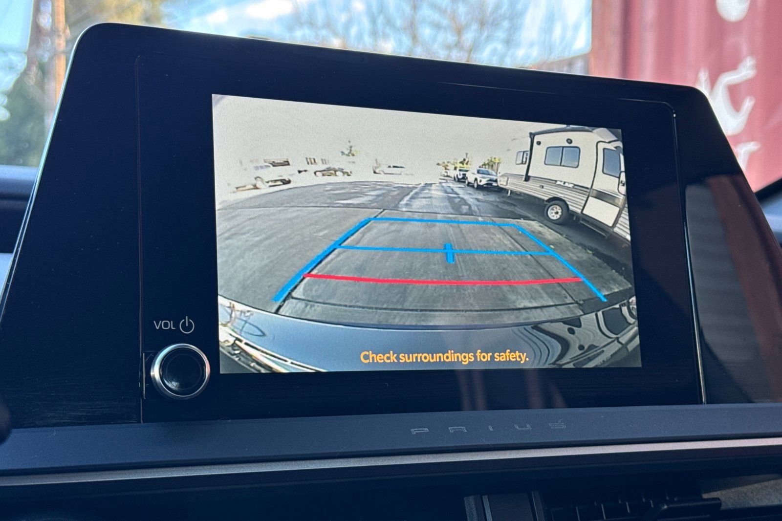 Used 2025 Toyota Prius Plug-In Hybrid image 23