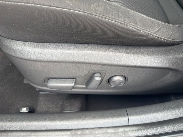 Used 2023 Hyundai Kona SEL w/ Cargo Package image 9