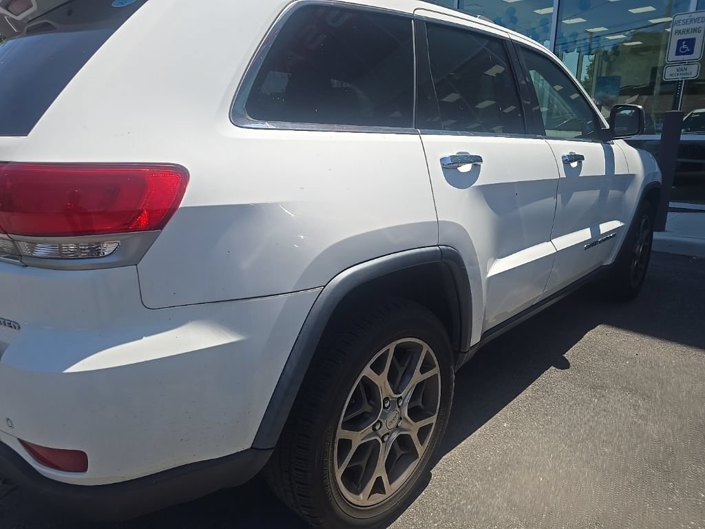 Used 2019 Jeep Grand Cherokee Limited w/ Luxury Group II AWD/4WD image 18