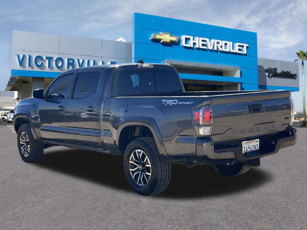 Used 2022 Toyota Tacoma TRD Sport w/ Technology Package RWD image 11