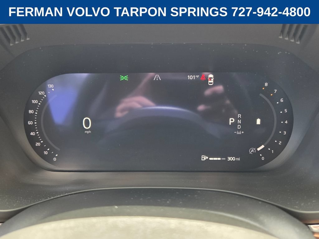 New 2026 Volvo XC60 B5 Plus w/ Protection Package Premier AWD/4WD image 32