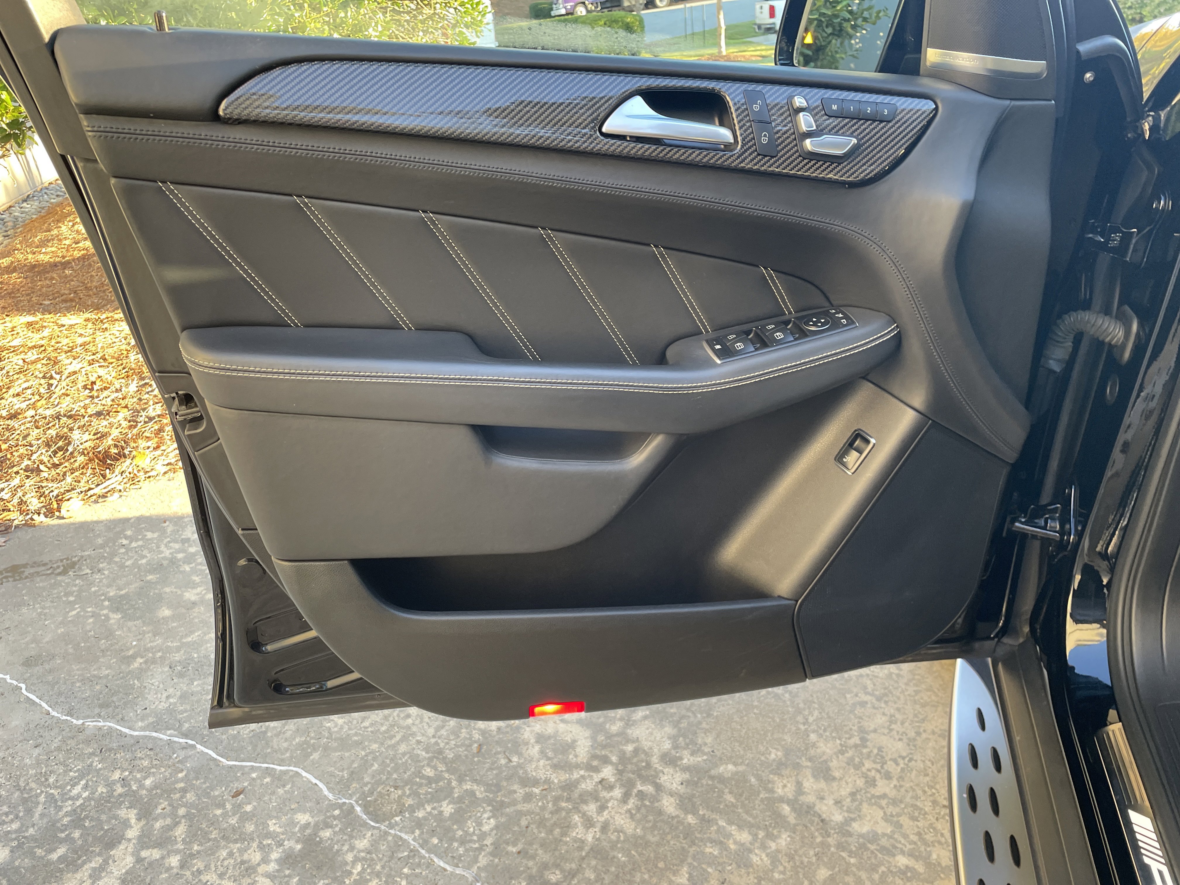 Used 2019 Mercedes-Benz GLE 63 AMG 4MATIC image 17