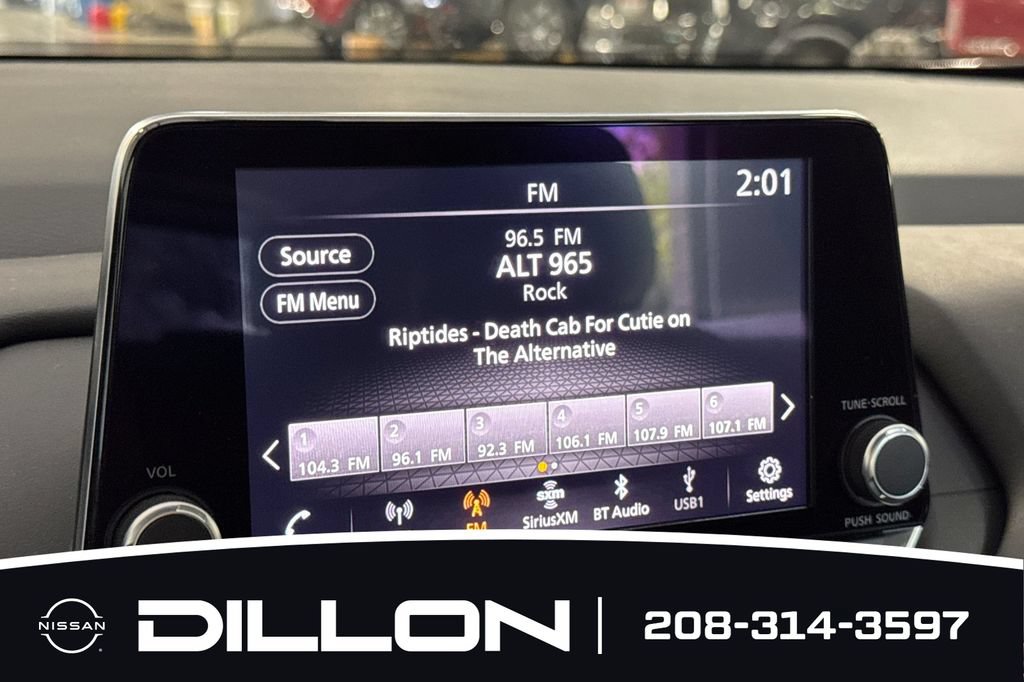 Used 2025 Nissan Rogue SV w/ Rock Creek Premium Package AWD/4WD image 21