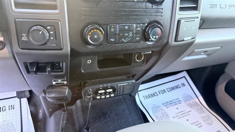 Used 2017 Ford F250 XL w/ Power Equipment Group AWD/4WD image 14