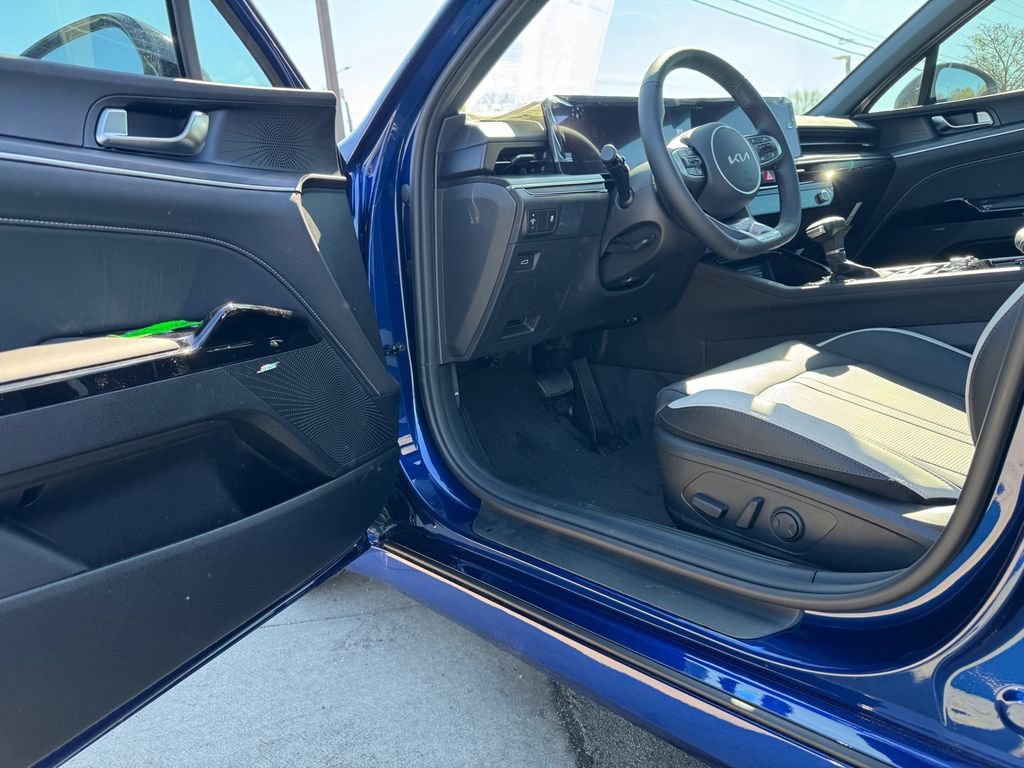 New 2026 Kia K5 GT-Line w/ GT-Line Premium Package image 10