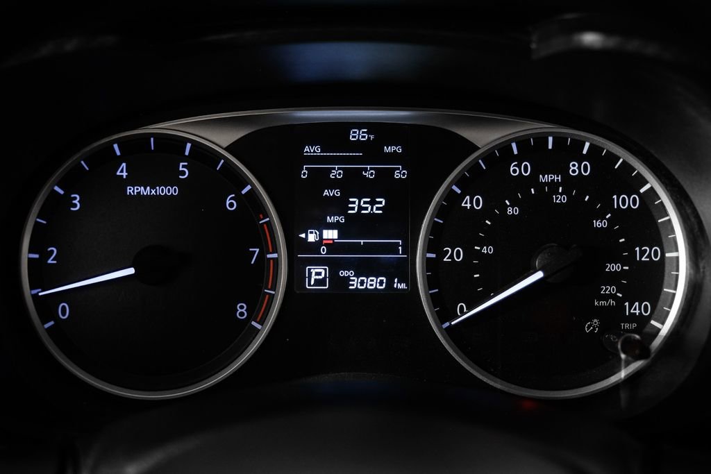 Used 2024 Nissan Versa S w/ Trunk Package image 17