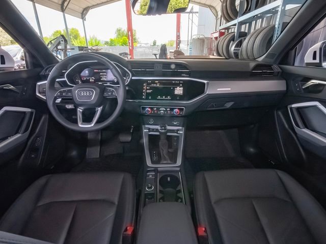 Certified 2024 Audi Q3 2.0T Premium Plus w/ Premium Plus Package image 40