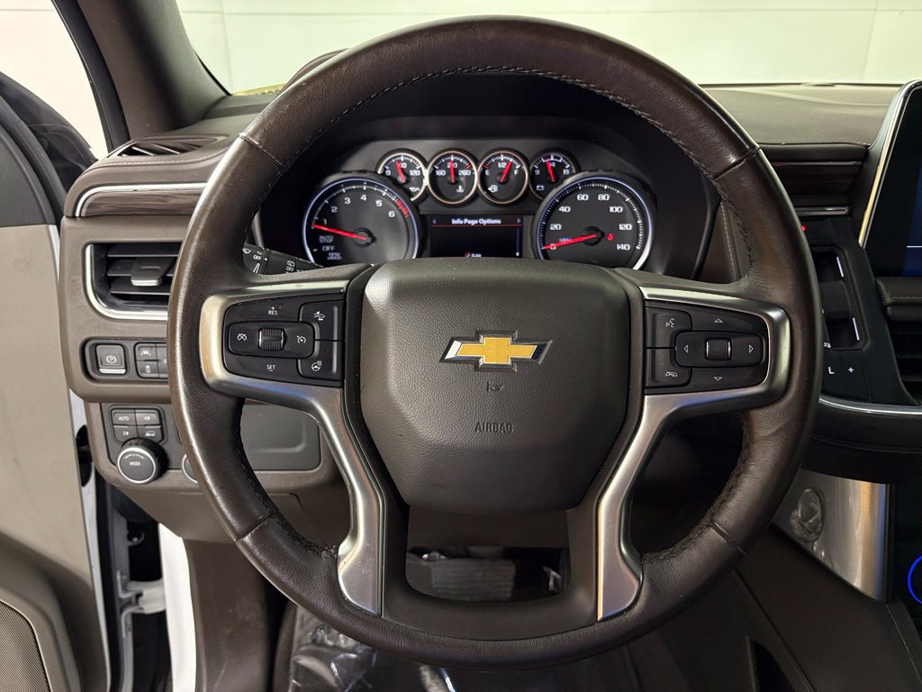 Used 2021 Chevrolet Suburban LT w/ Luxury Package AWD/4WD image 20