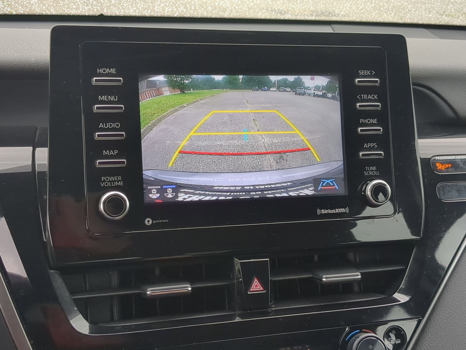 Used 2022 Toyota Camry LE w/ Convenience Package FWD image 16