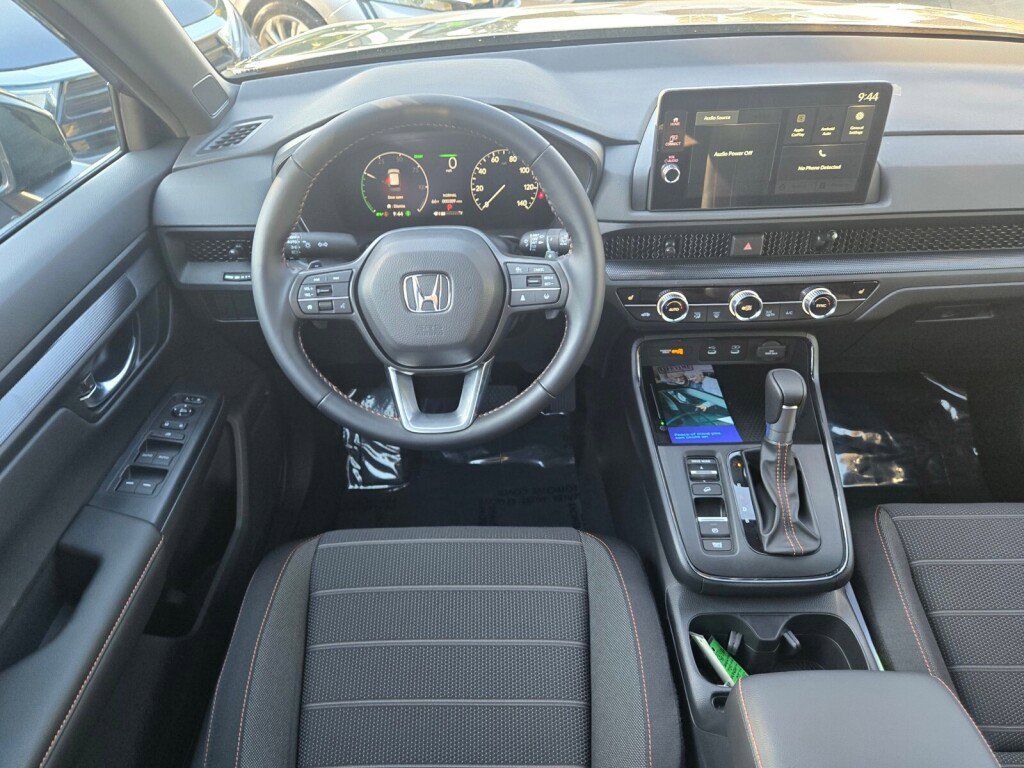 Used 2026 Honda CR-V Sport image 11