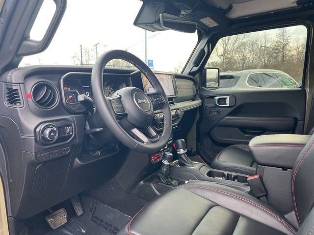 Used 2025 Jeep Wrangler Unlimited Rubicon w/ XTREMEE 35" Tire Package image 2