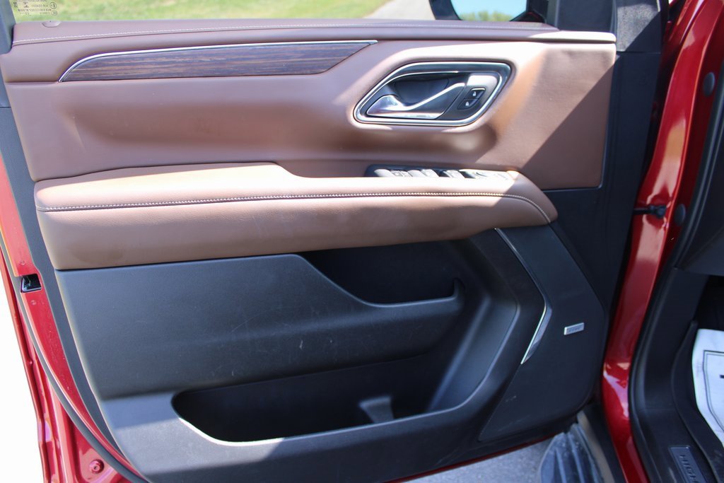 Used 2023 Chevrolet Tahoe High Country image 10