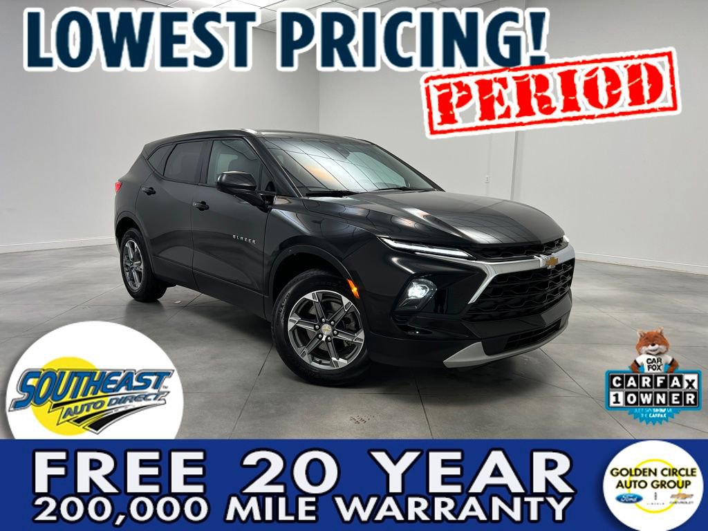 Used 2025 Chevrolet Blazer LT image 1