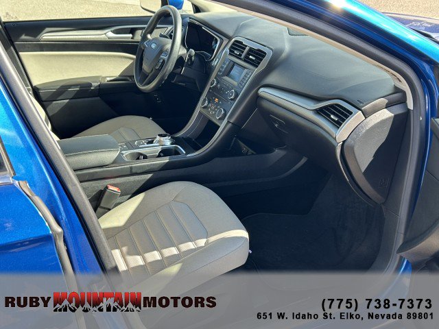 Used 2017 Ford Fusion S image 27