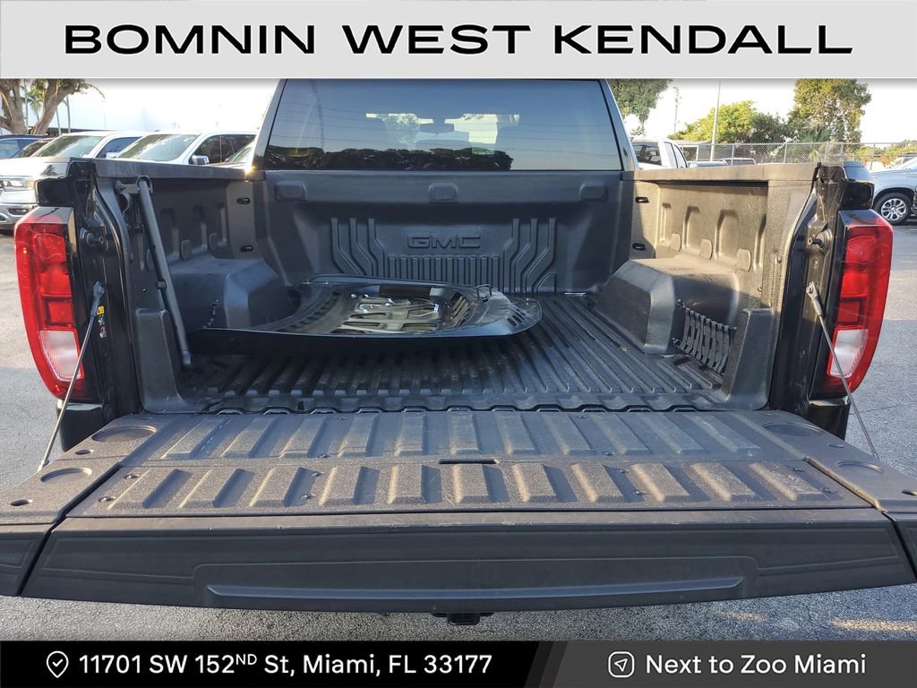 Used 2021 GMC Sierra 1500 Elevation w/ LPO, Elevation Black Package image 12