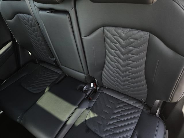 Used 2026 Kia Sportage X-Line w/ X-Line Premium Package AWD/4WD image 14
