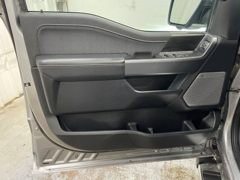 Used 2024 Ford F150 Lariat w/ Bed Utility Package AWD/4WD image 16