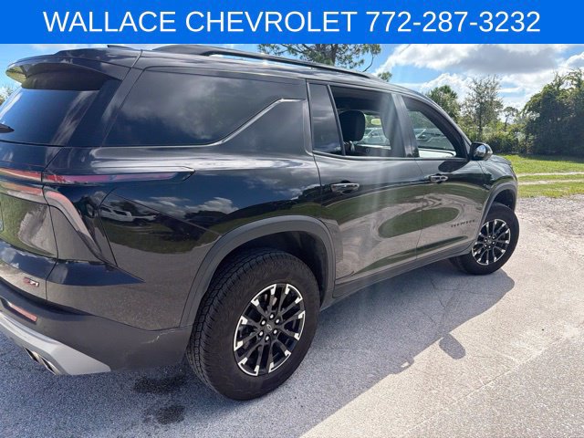 Used 2025 Chevrolet Traverse Z71 w/ Driver Confidence Package AWD/4WD image 8