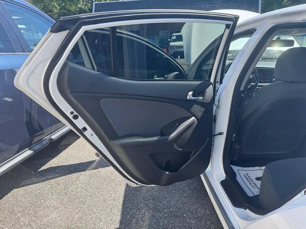 Used 2015 Kia Optima LX image 28