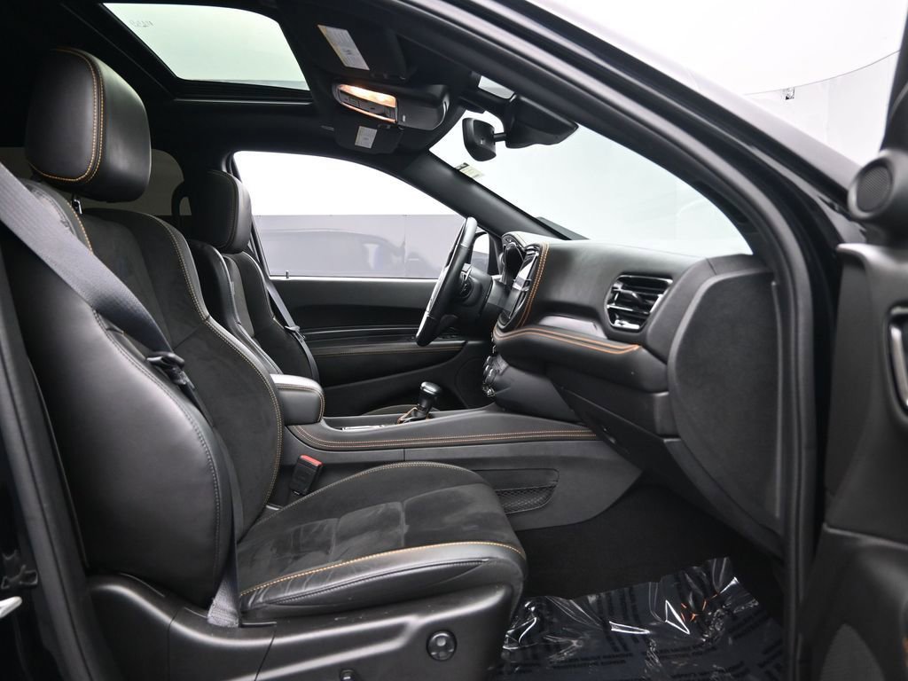 Used 2023 Dodge Durango R/T image 37